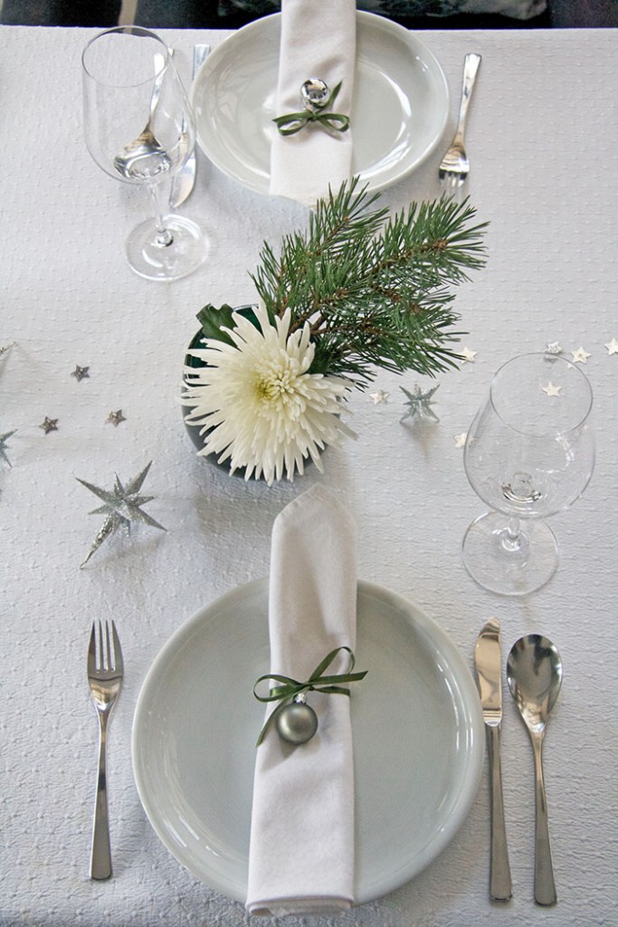 Weihnachtliche Tischedekoration Deko DIY Blog elegant in grün und weiß
